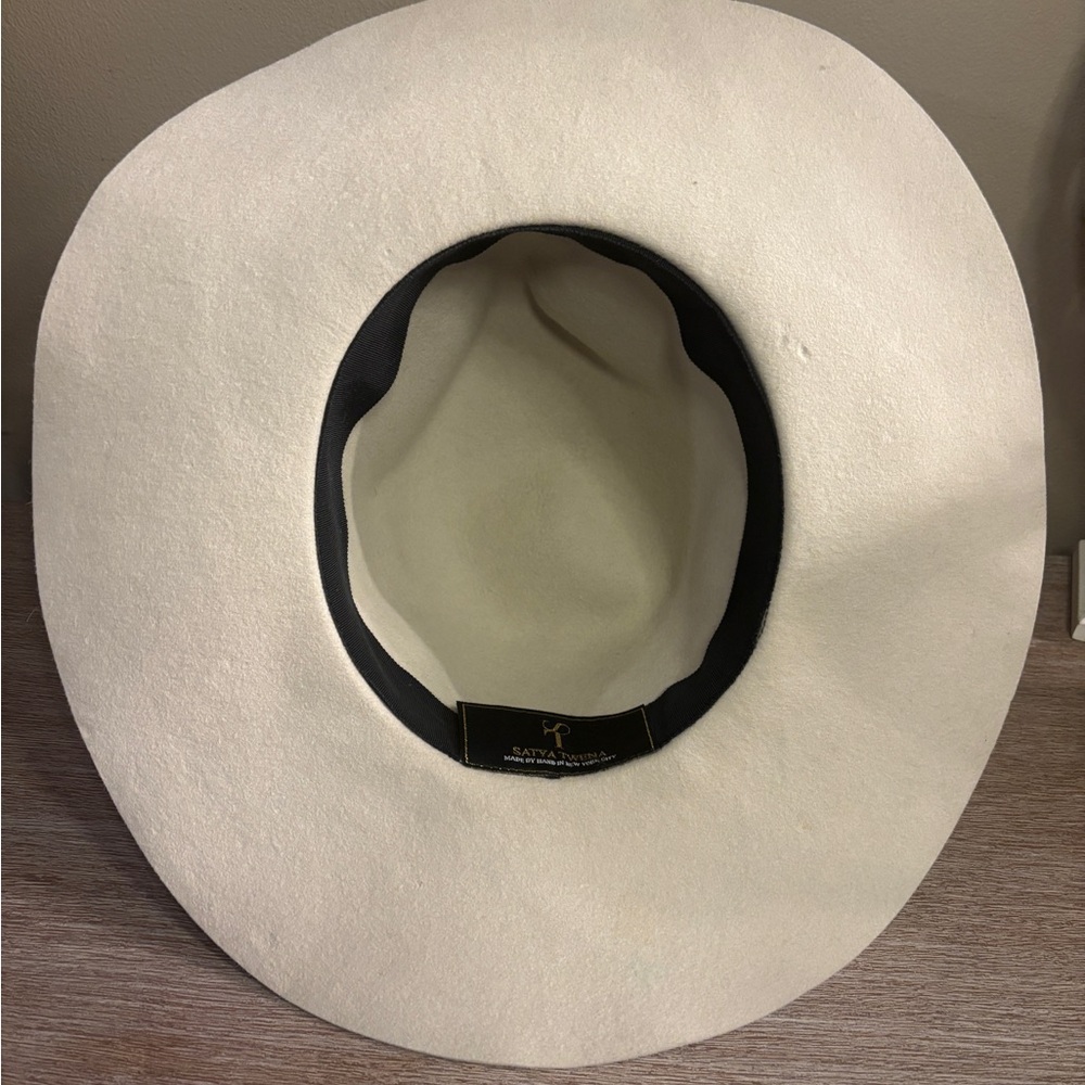 Satya Twena Amanda Hat - Moonstone - Wide Brim - Felt Fedora - Handmade NYC - Picture 8 of 10